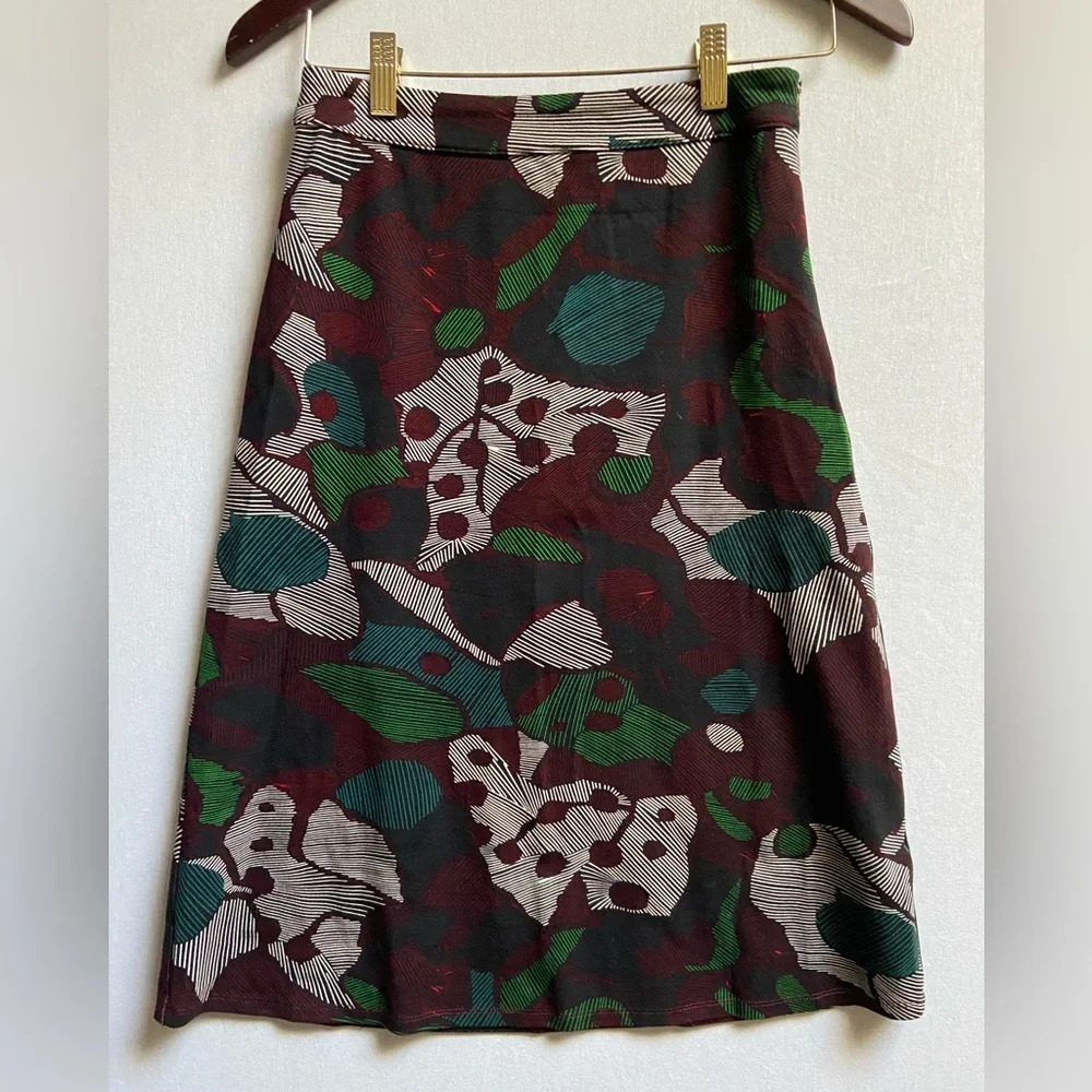 Isla Maude Anthropologie Turia Floral Pencil Skirt Size XS Green Purple